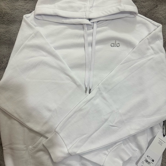 NWT Alo Yoga White Accolade Hoodie Size M White - Picture 5 of 9